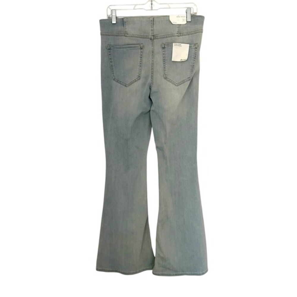 NWT Ella Moss Pull on Flare Bell Bottom Jeans Size 30 - Picture 2 of 9